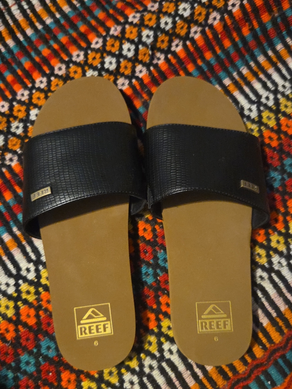Reef Womens Black and Tan Slide Sandals